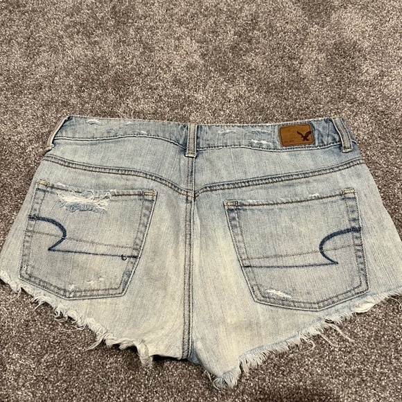 American Eagle Distressed Stretch Jean Shorts - Picture 2 of 3